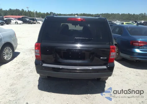 2014 Jeep Patriot Sport z USA, uszkodzony, nr VIN 1C4NJPBA3ED819179